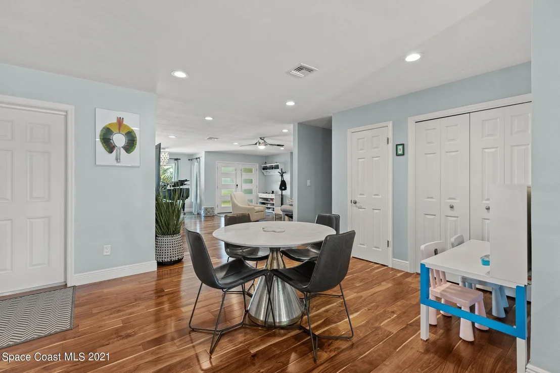 Photo of 211 Wayne Avenue