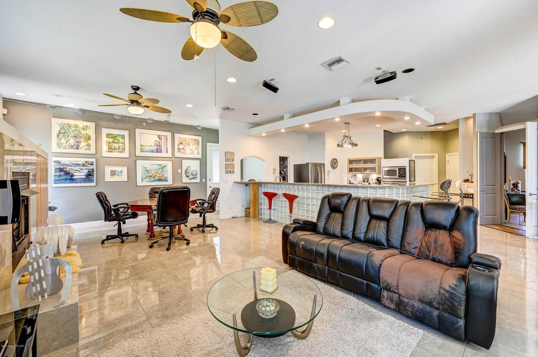 Photo of 5640 Willoughby Drive