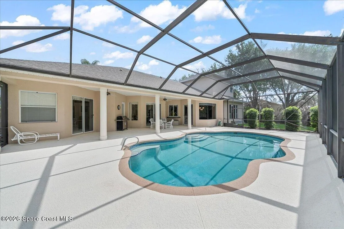 Photo of 4693 Canard Road