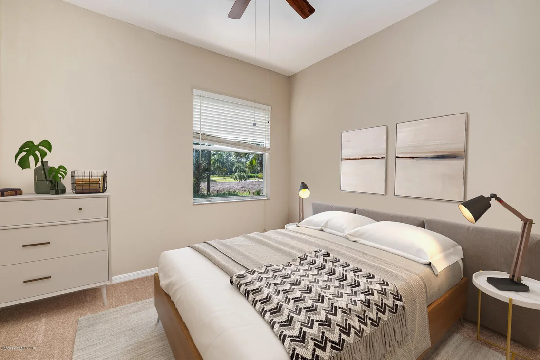 Photo of 1744 Hydrangea Road NW