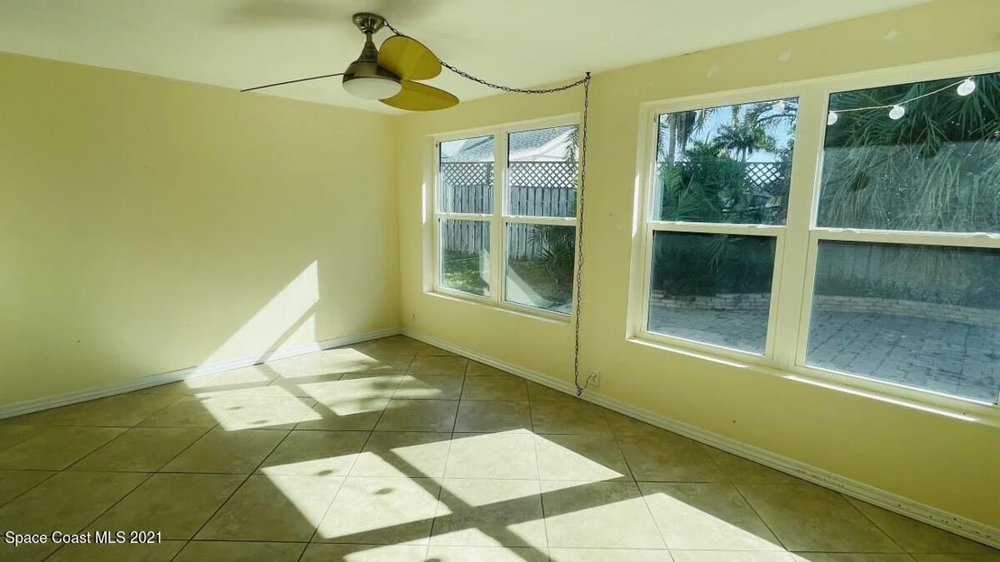 Photo of 2250 Sunset Avenue