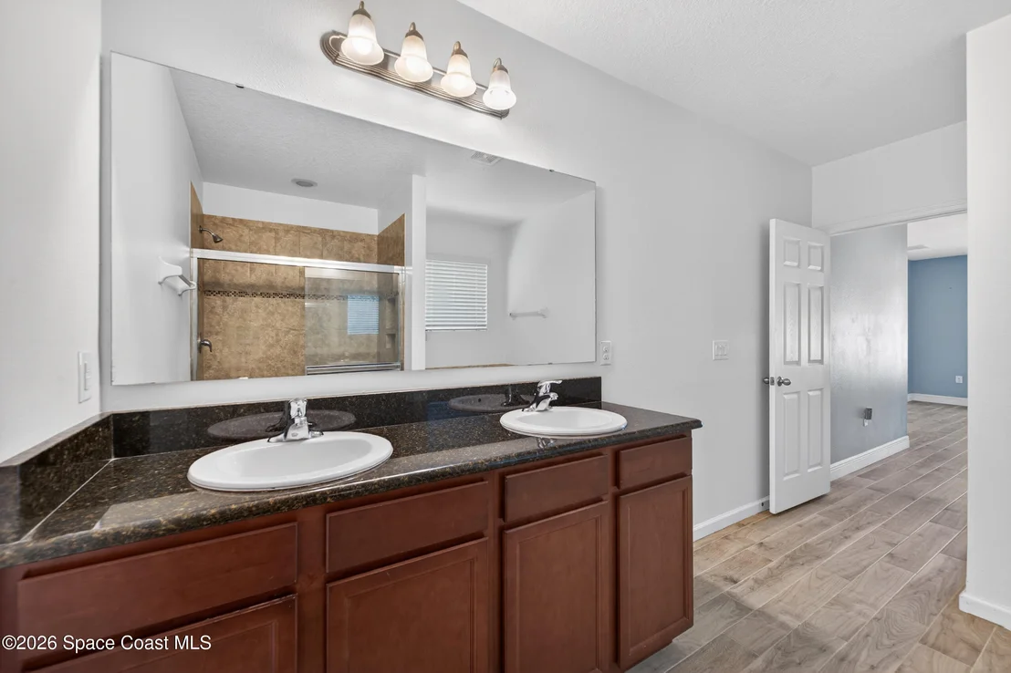 Photo of 2062 Elkins Point Point