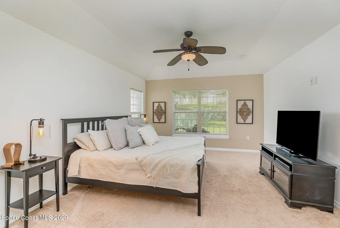 Photo of 11047 Oakshore Lane