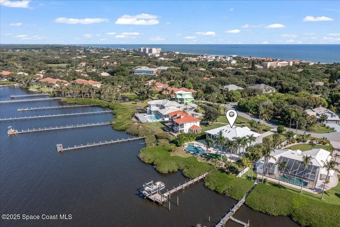 Photo of 182 Bayshore Drive
