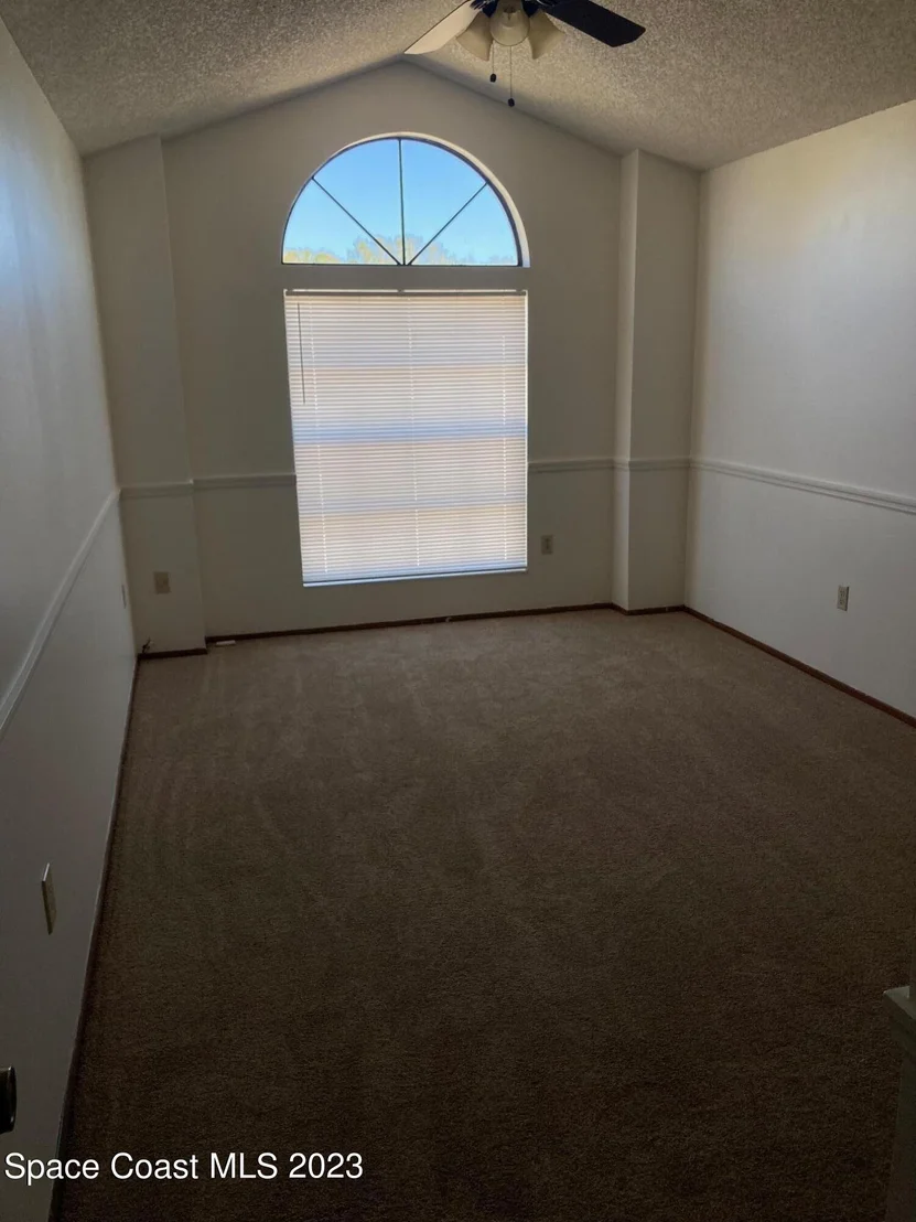 Photo of 1533 Dandelion Drive