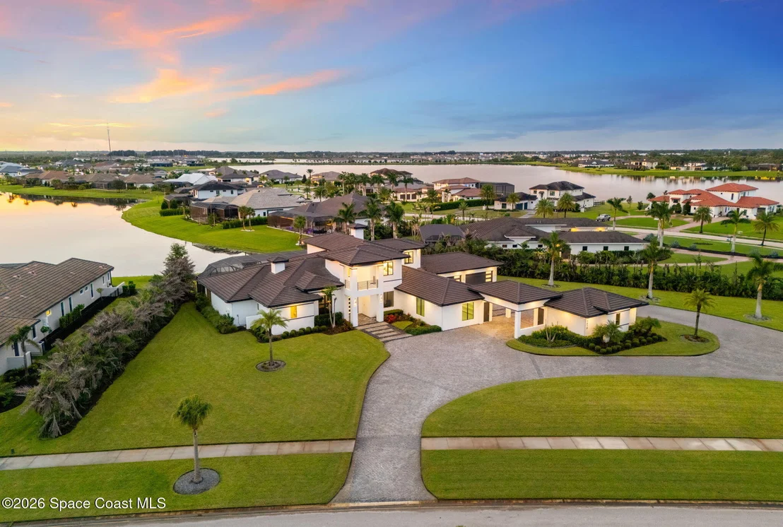 Photo of 3618 Lake Adelaide Place
