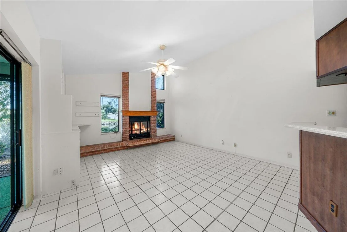 Photo of 1748 Bay Shore Drive