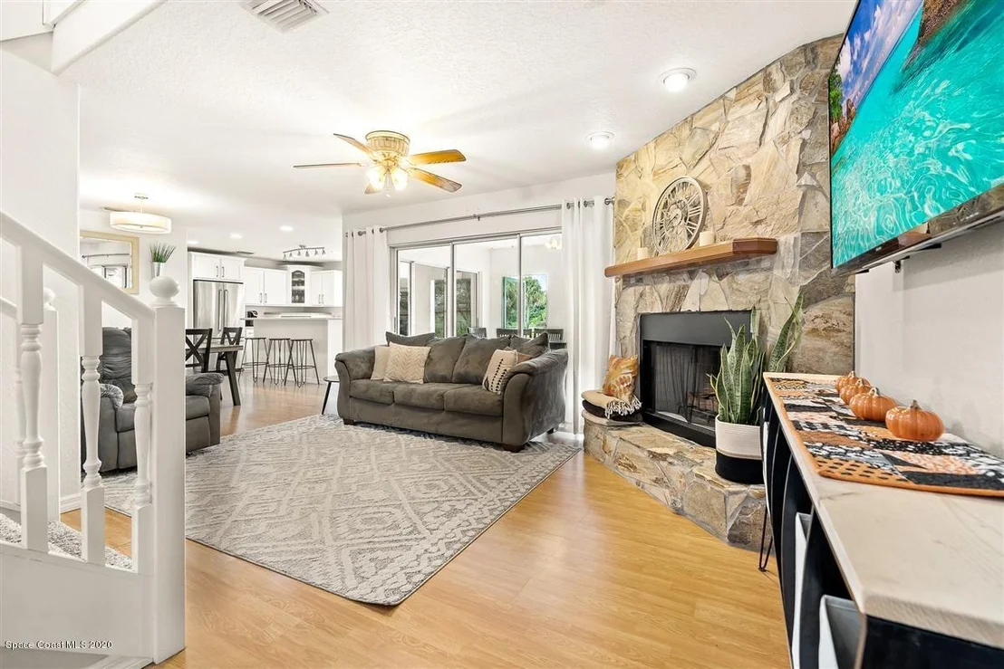 Photo of 4901 Evinrude Road
