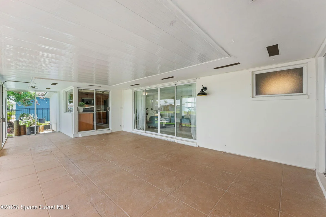 Photo of 462 Sandpiper Drive