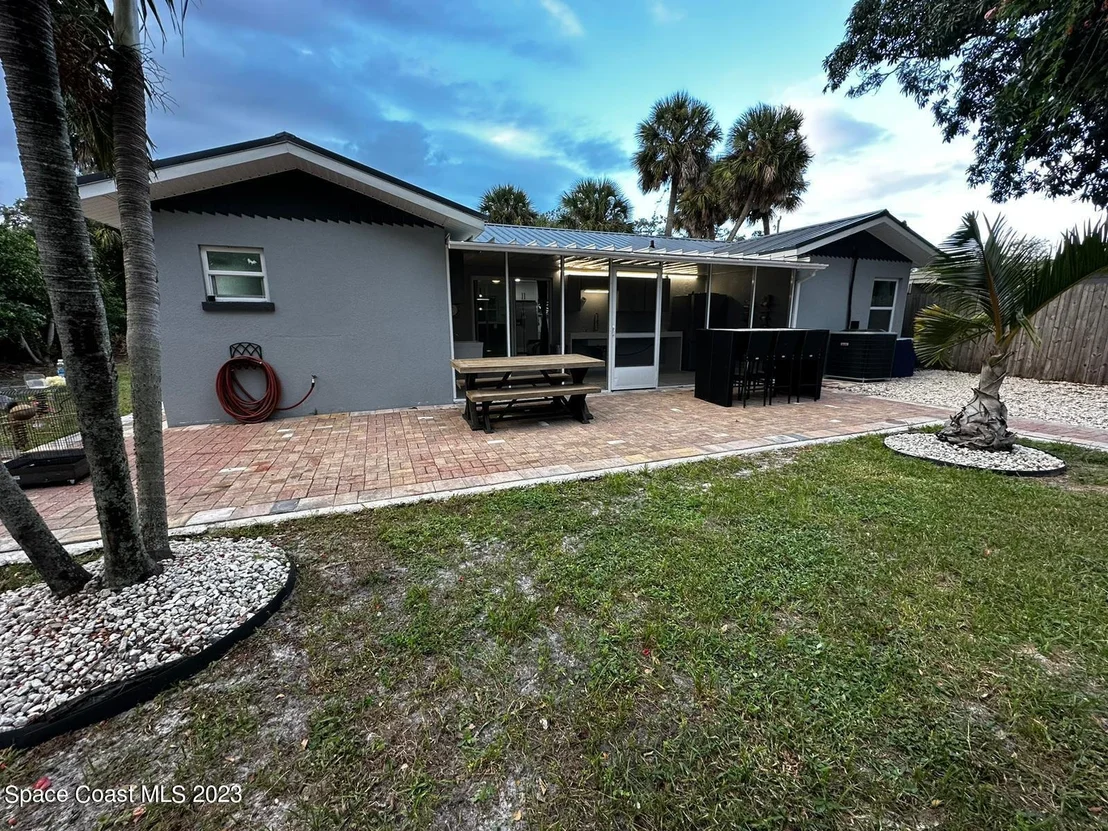 Photo of 1083 Sea Grape Drive