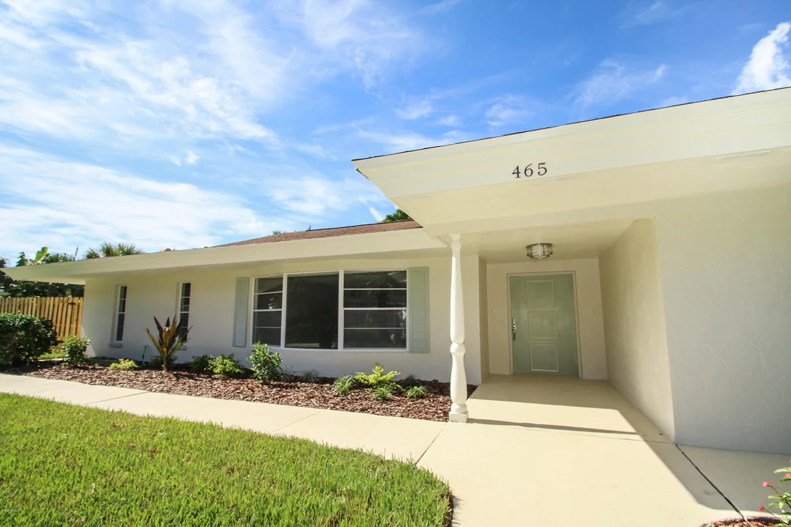 Photo of 465 Seabreeze Drive