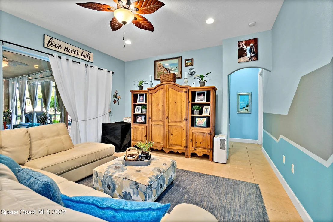 Photo of 5920 Rusack Drive