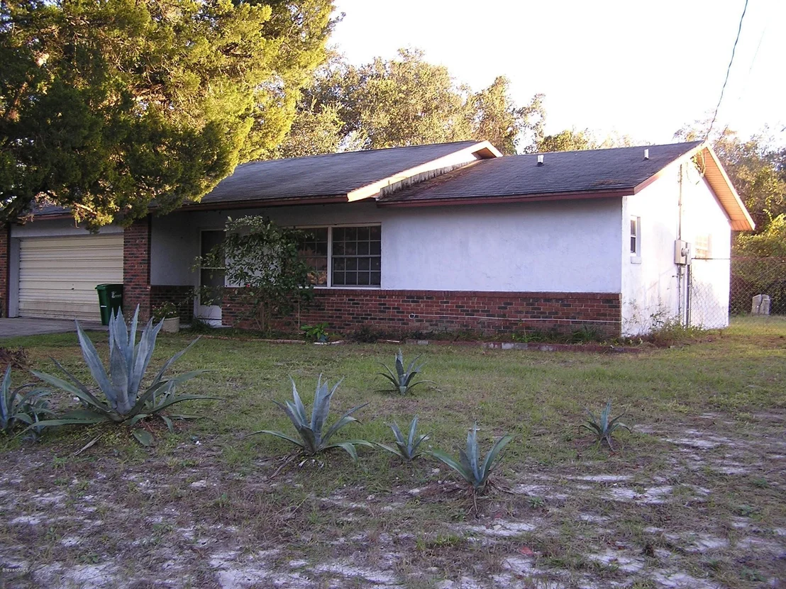 Photo of 4225 Mac Tavish Street
