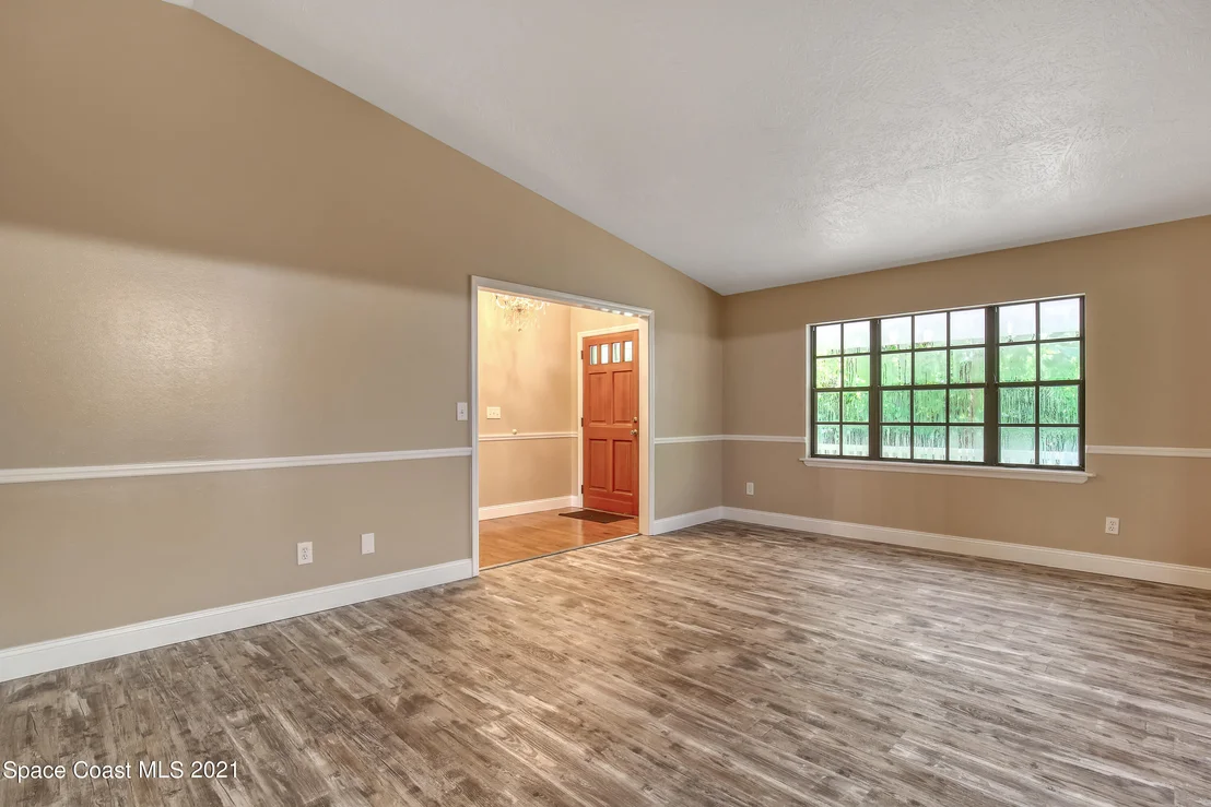 Photo of 4240 Deerwood Trail