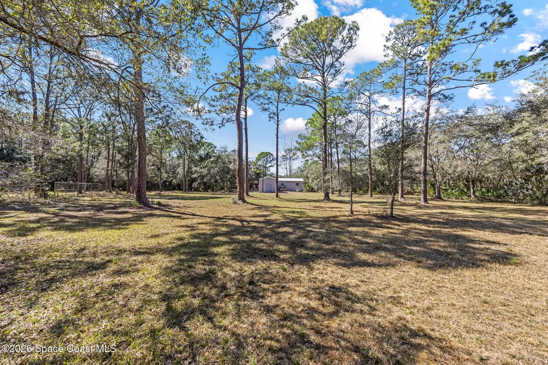 Photo of 6747 Burning Tree Avenue