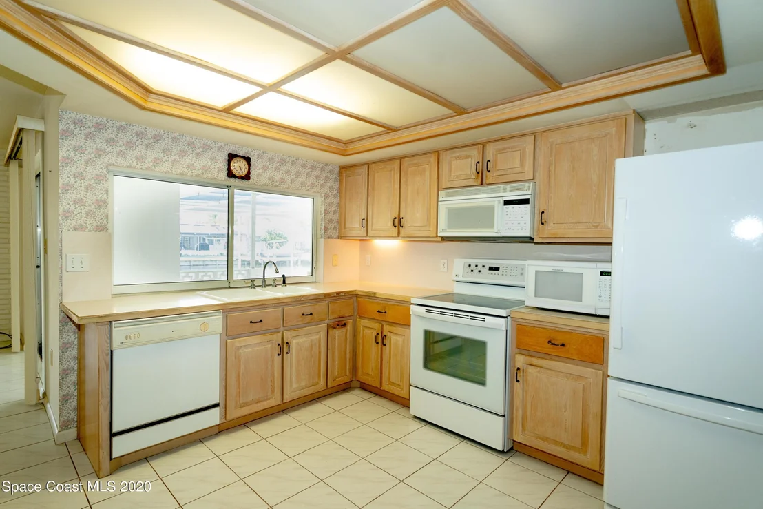Photo of 452 Dorset Drive