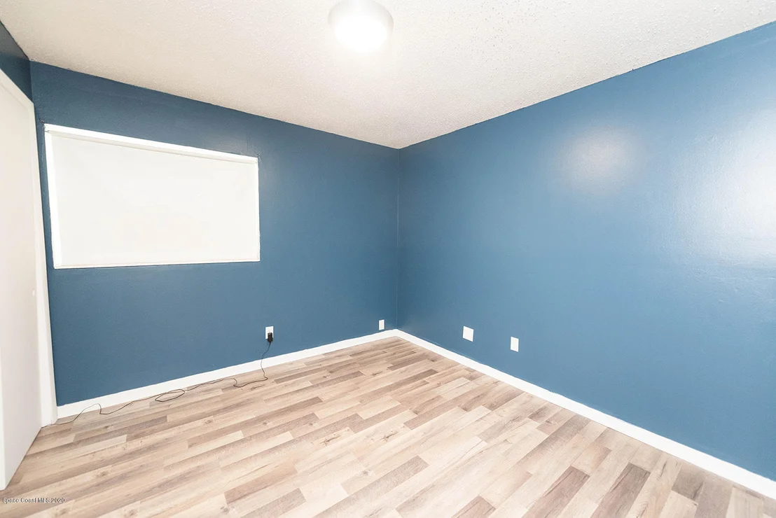 Photo of 4875 Key Madeira Drive