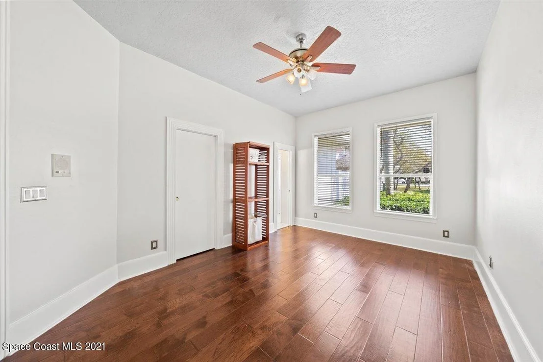 Photo of 680 Falcon Drive
