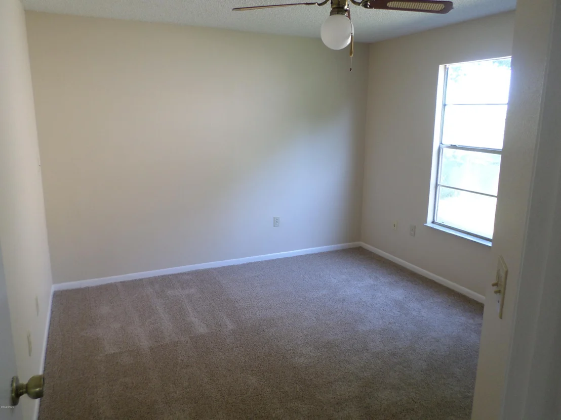 Photo of 831 Pine Shadows Avenue