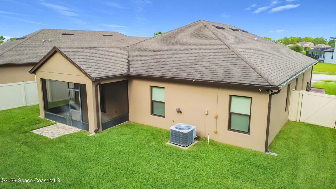 Photo of 1523 Musgrass Circle