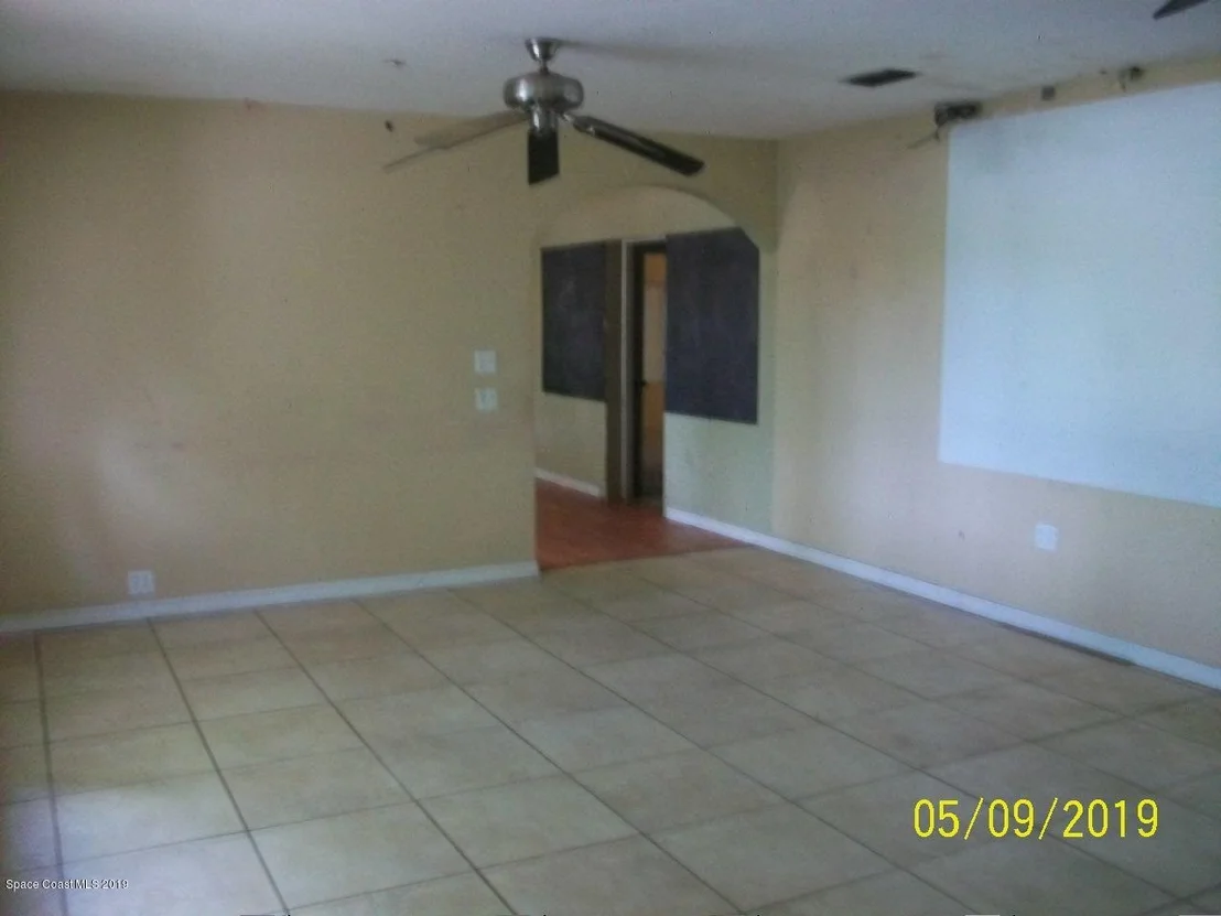 Photo of 501 Edgewood Drive