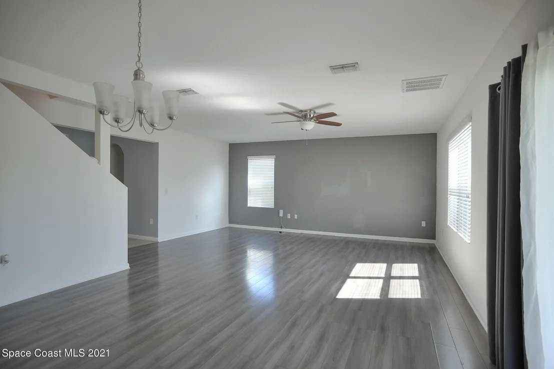 Photo of 2221 Mccormack Way