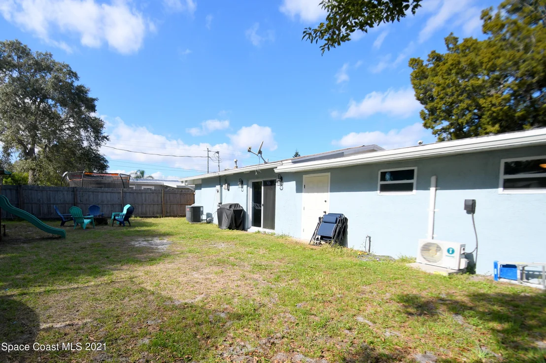 Photo of 2317 Saint Swithin Lane