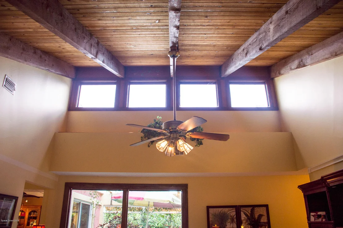 Photo of 345 Mission Oak Drive