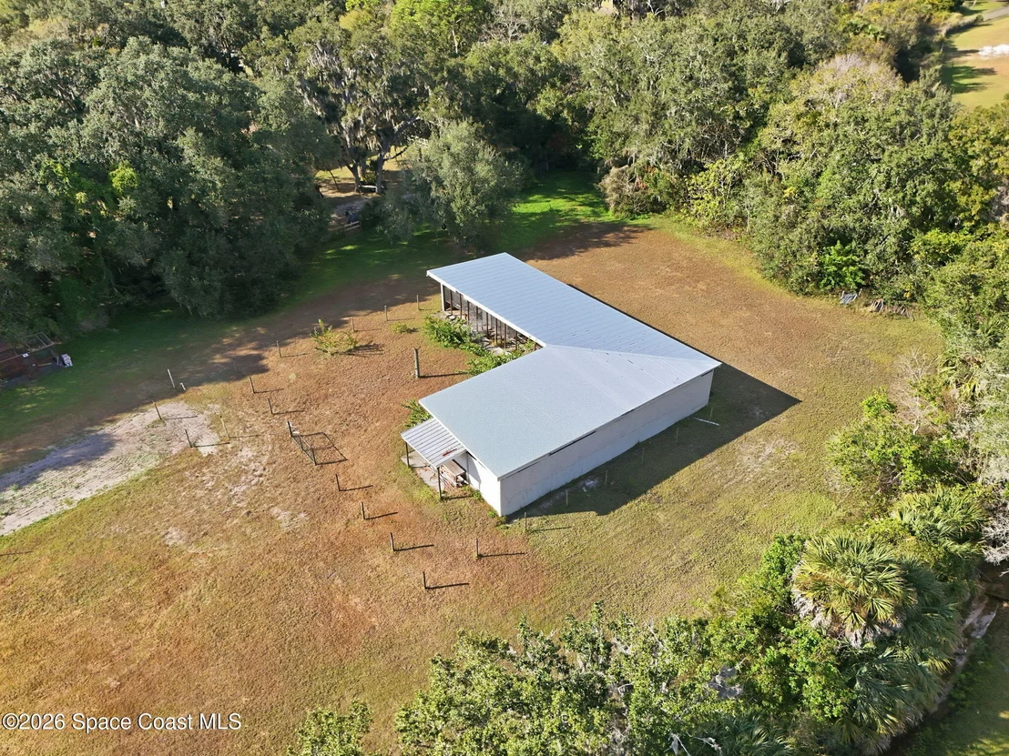 Photo of 1225 War Eagle Boulevard