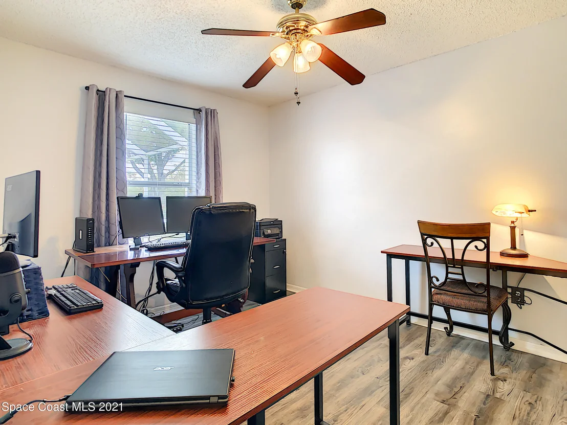 Photo of 3025 Pineda Crossing Drive