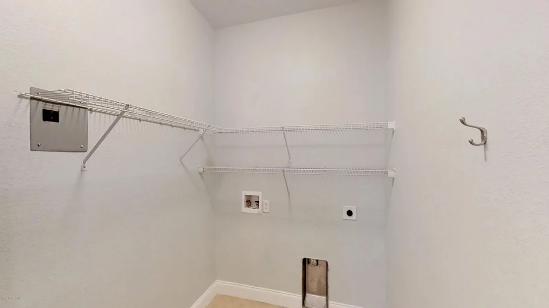 Photo of 662 Waterside Circle