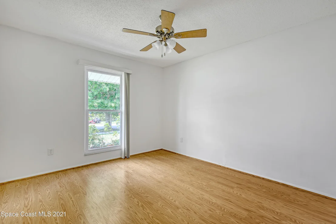 Photo of 1415 Cindy Circle NE