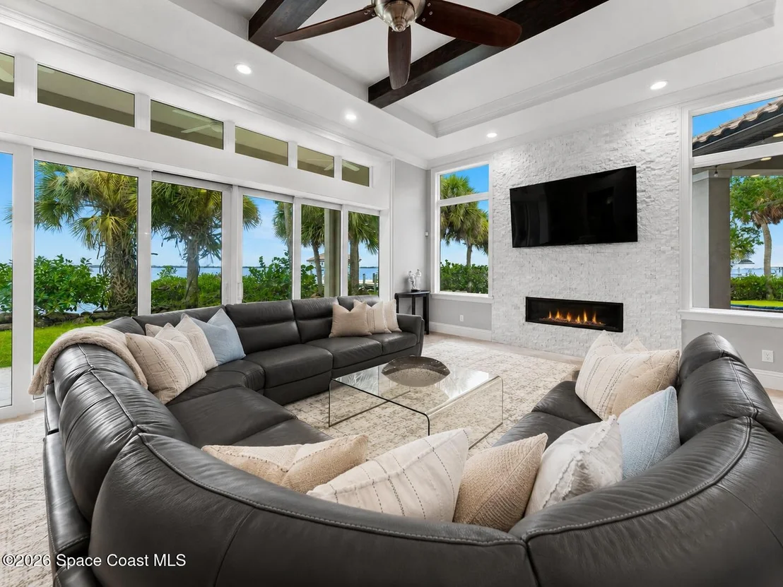 Photo of 3479 N Sylvan Lane