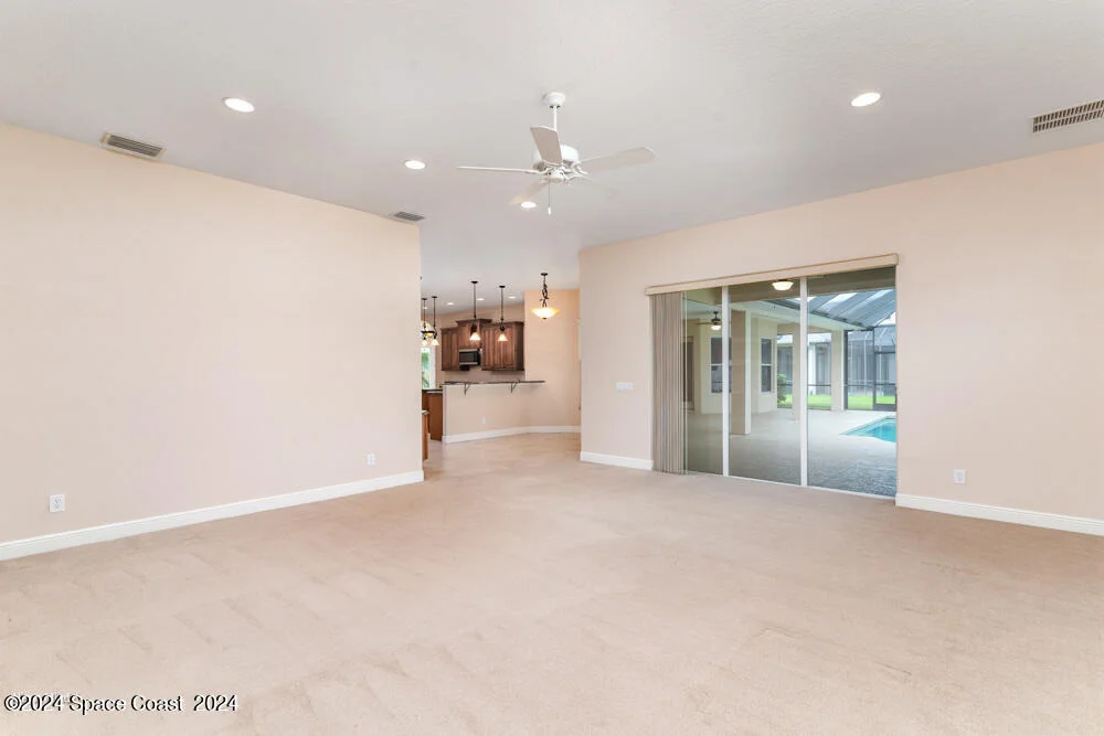 Photo of 2131 Windbrook Drive SE