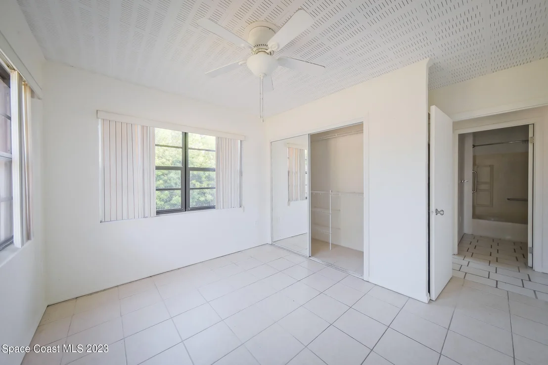 Photo of 1529 Mac Arthur Lane