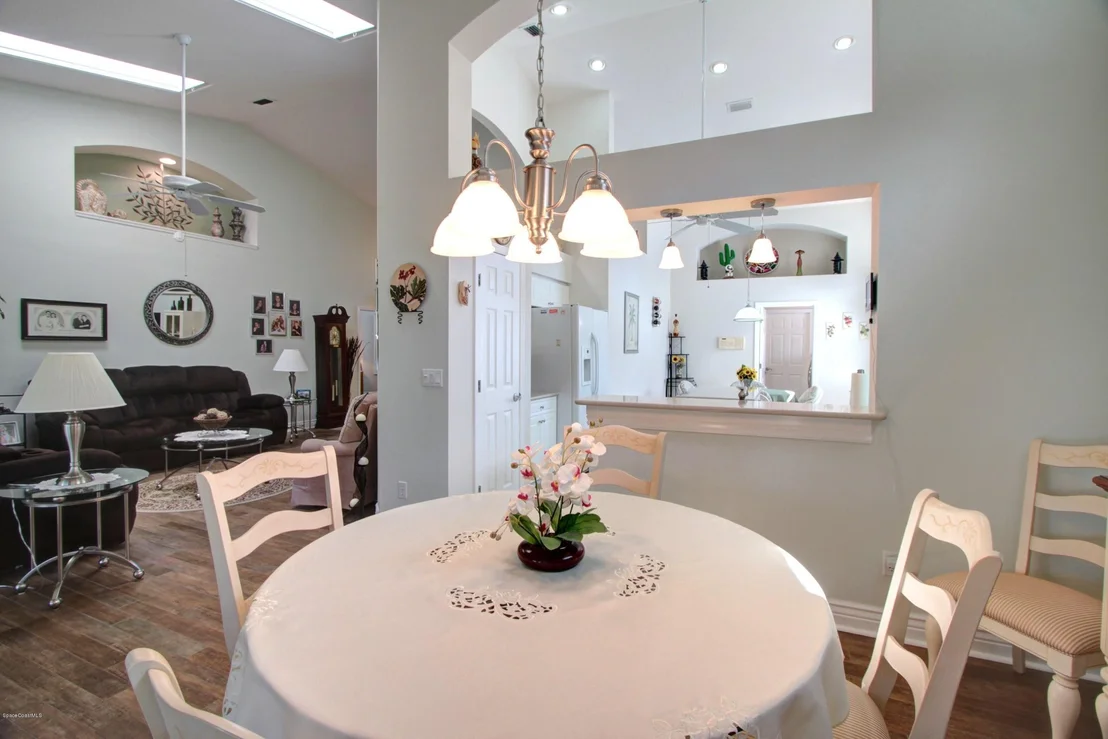 Photo of 501 Shell Cove Drive