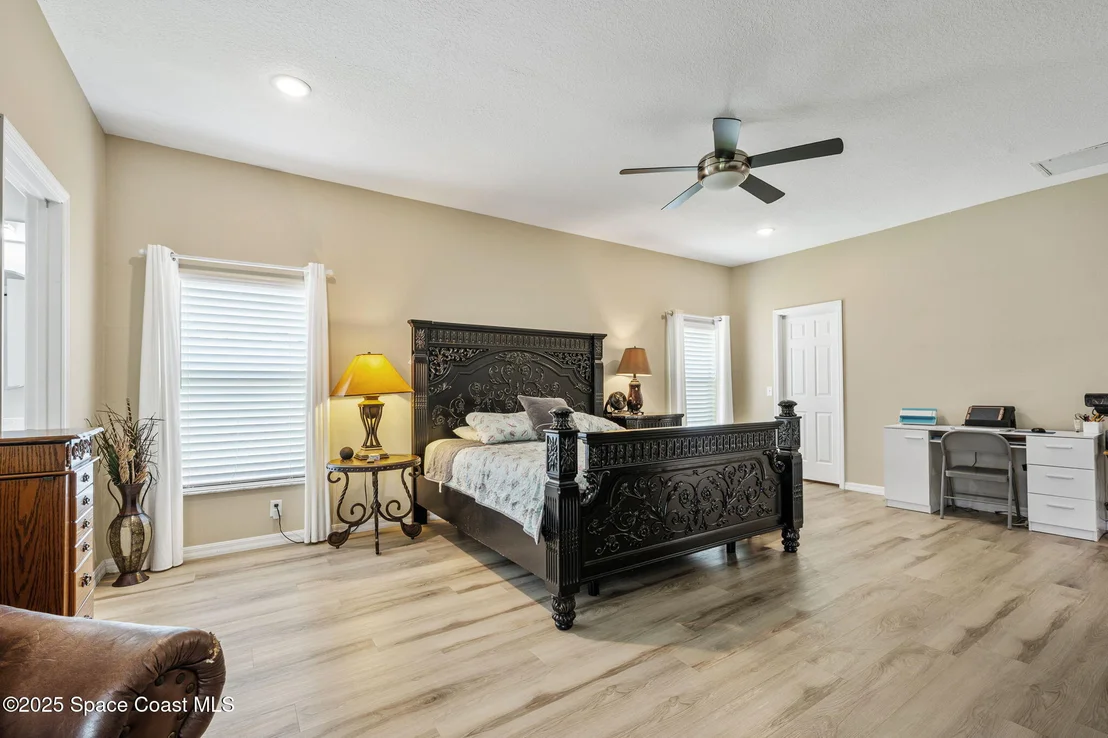 Photo of 312 Barrymore Drive