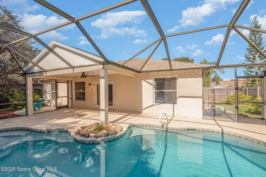 Photo of 1045 Jacaranda Circle