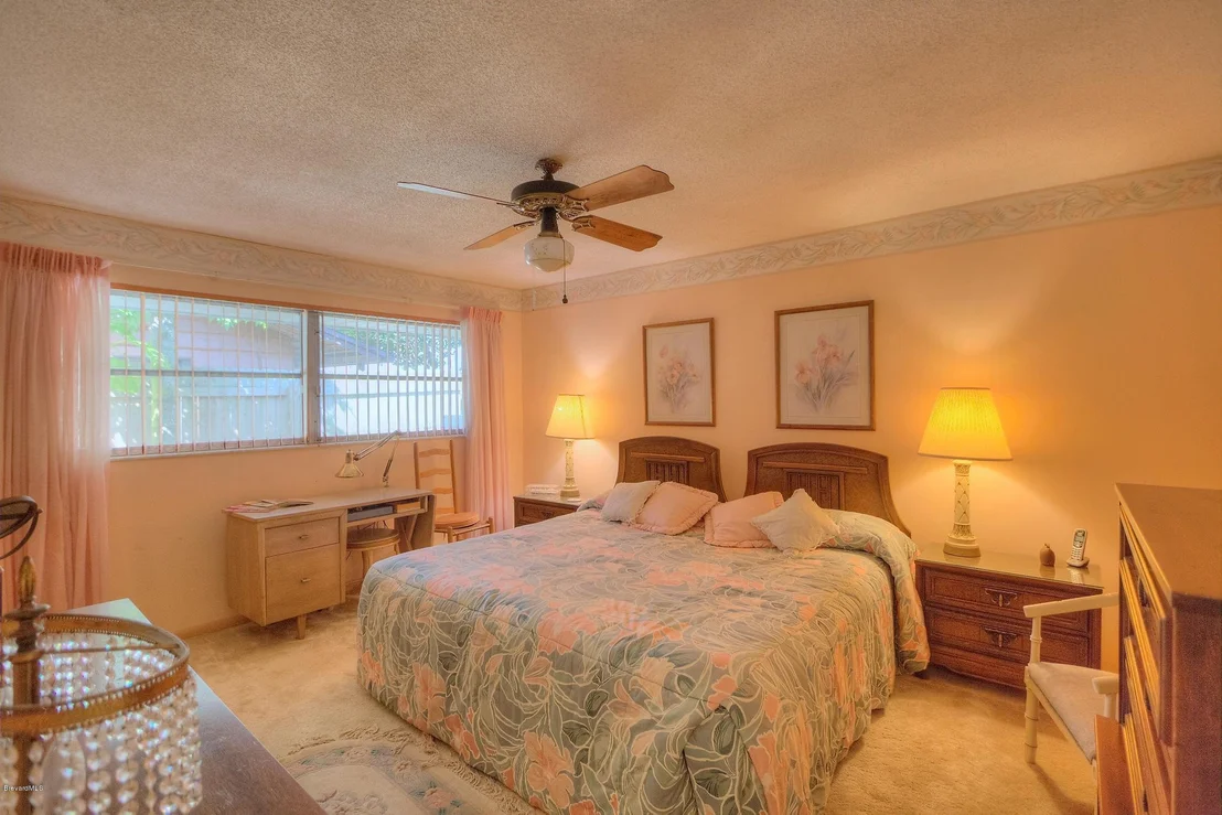 Photo of 846 Egret Road