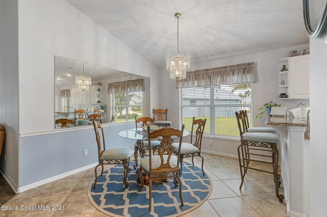 Photo of 2355 Addington Circle