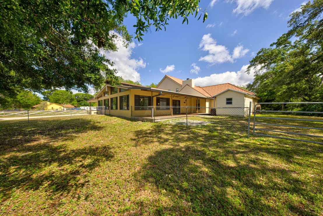 Photo of 4885 Rayburn Road