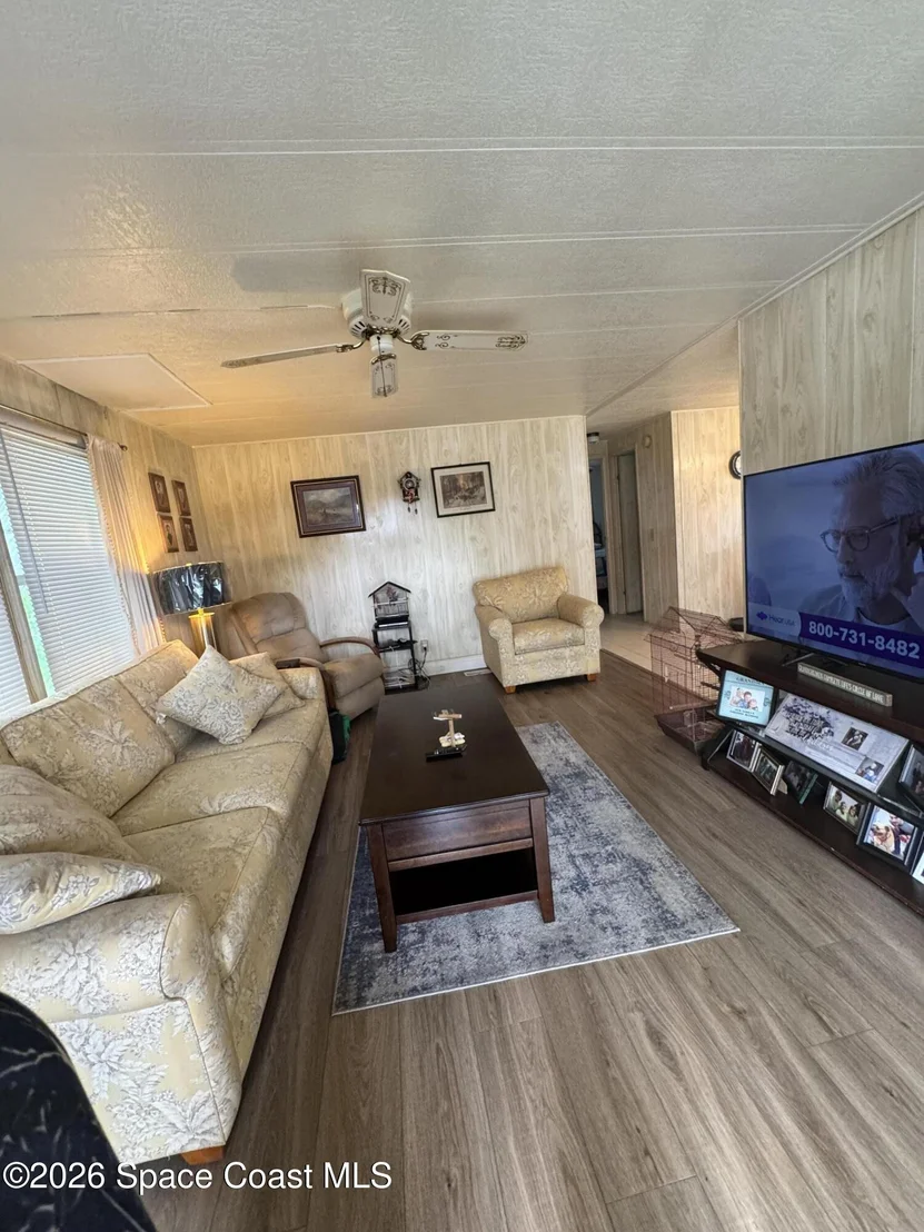 Photo of 7590 Blackhawk Road