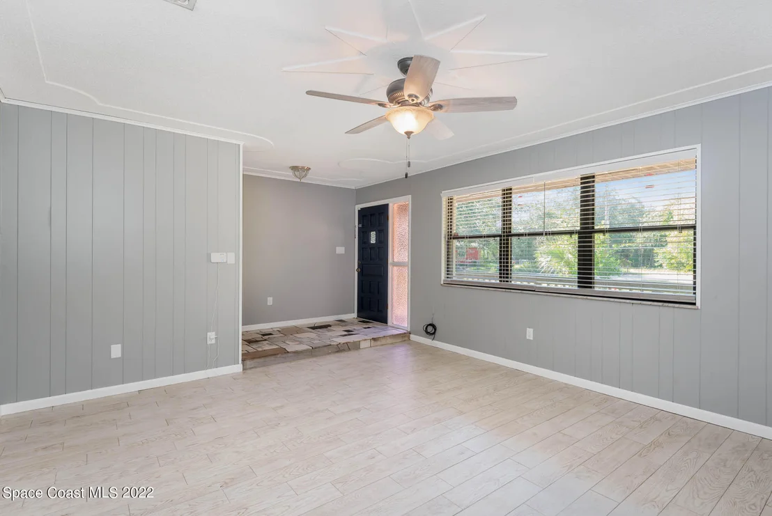 Photo of 5635 Travis Street