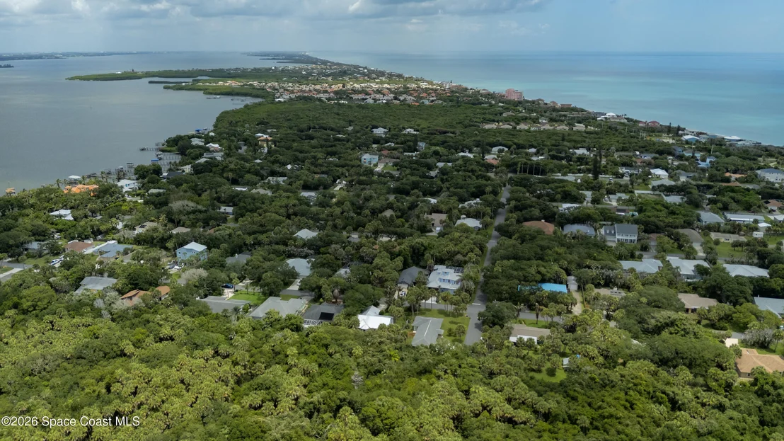 Photo of 215 Pelican Drive