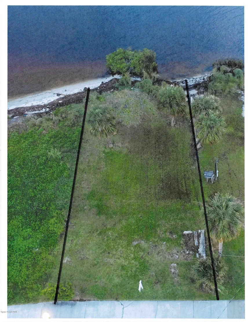 Photo of 1690 Indian River Drive