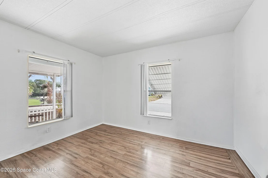 Photo of 566 Dolphin Circle