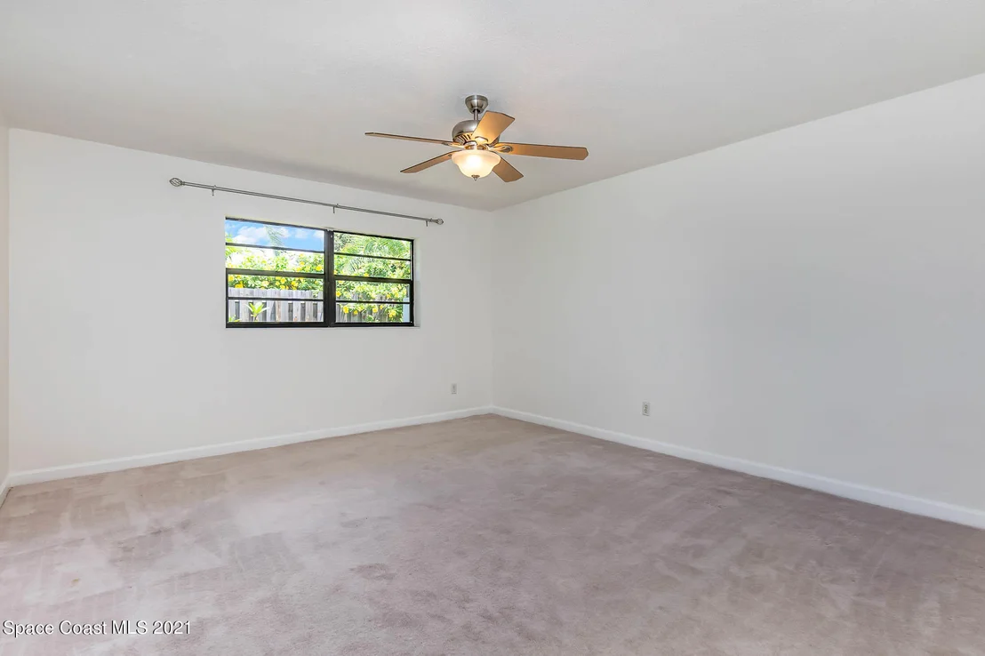 Photo of 242 Miami Avenue