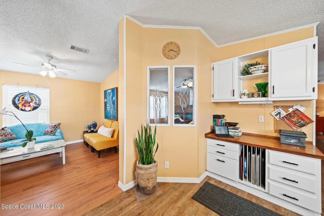 Photo of 1907 Mango Street NE