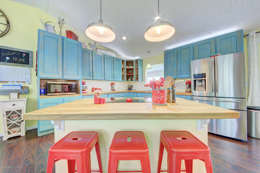 Photo of 6421 Hunt Road
