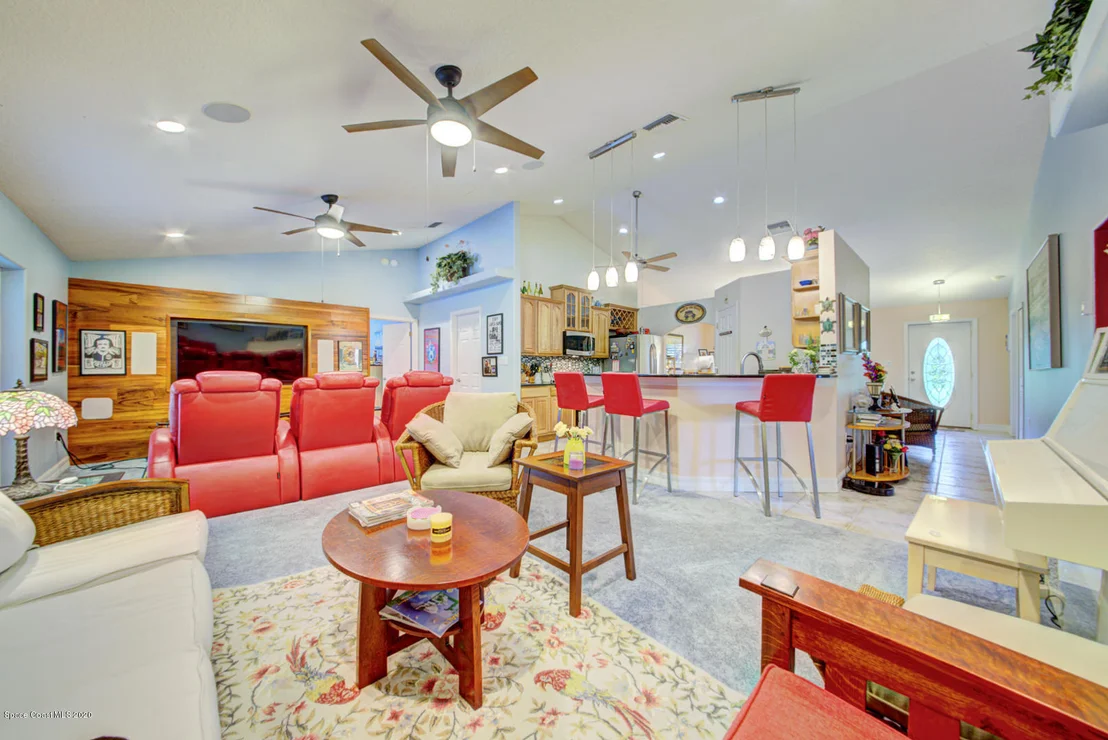 Photo of 4526 Wellington Lane